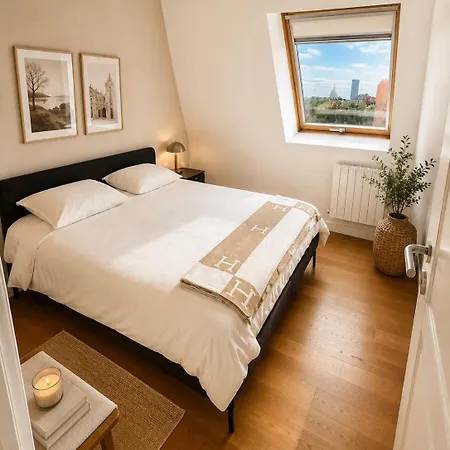 Apartment Luxury Avenue Des Champs-elysees 4 Bedrooms Paris